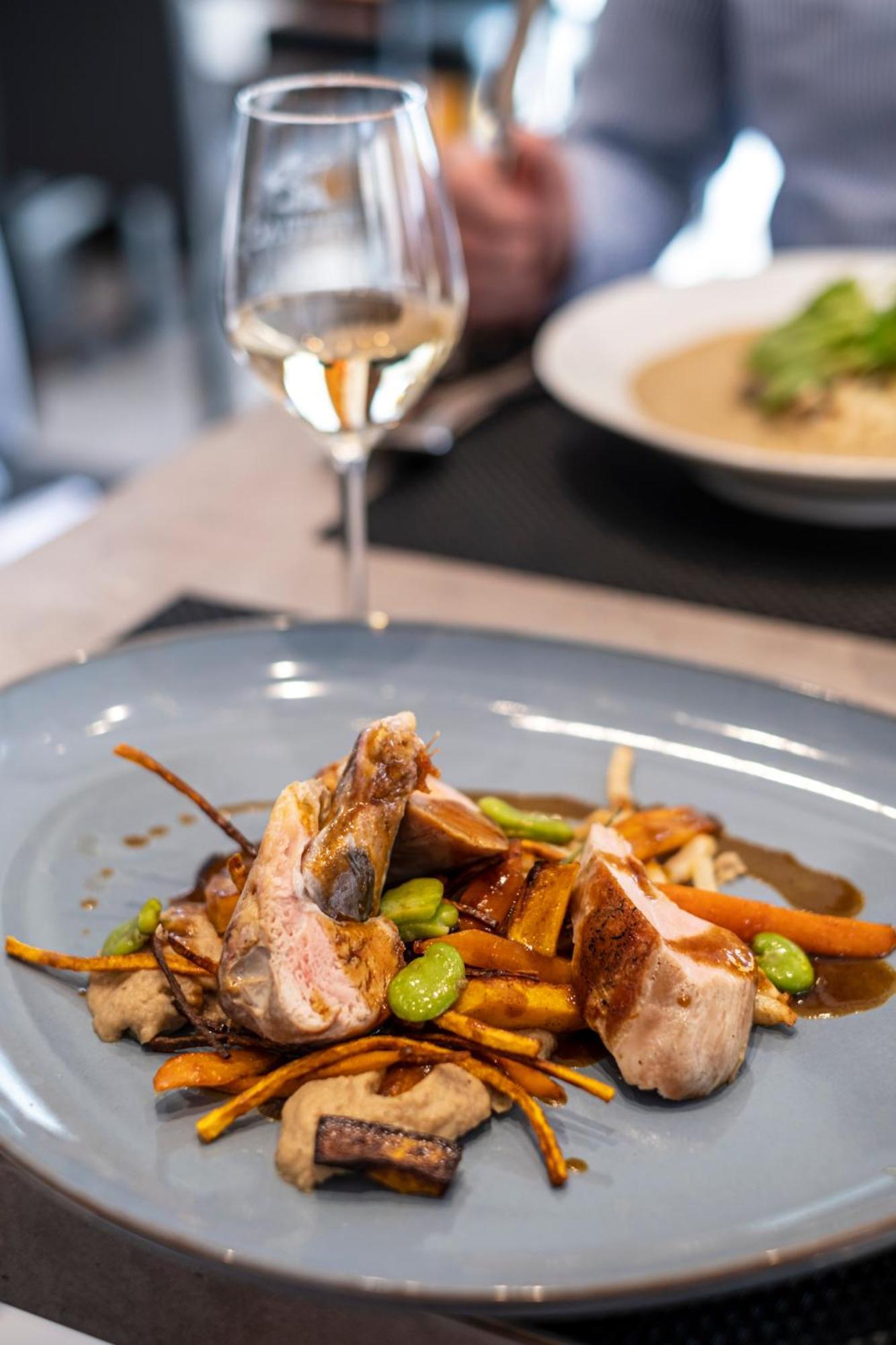 Logis Hotel Restaurant La Citadelle Blaye Kültér fotó